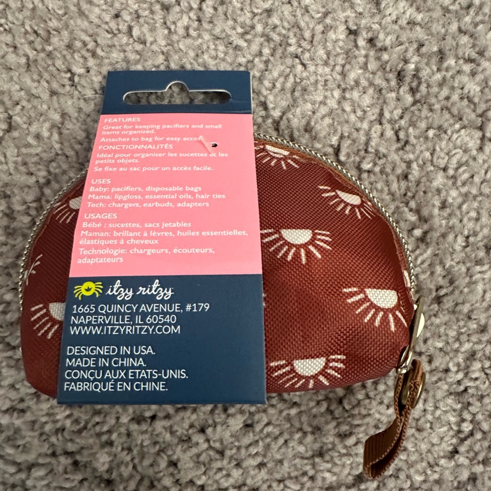 Itzy Ritzy Paci Pouch - Picture 2 of 2